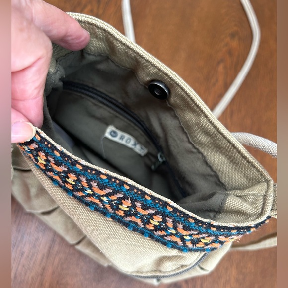 Roxy Crossbody Heavy Cotton Canvas Bag approximately 9x9x3”. Woven braid trim. - Picture 3 of 5